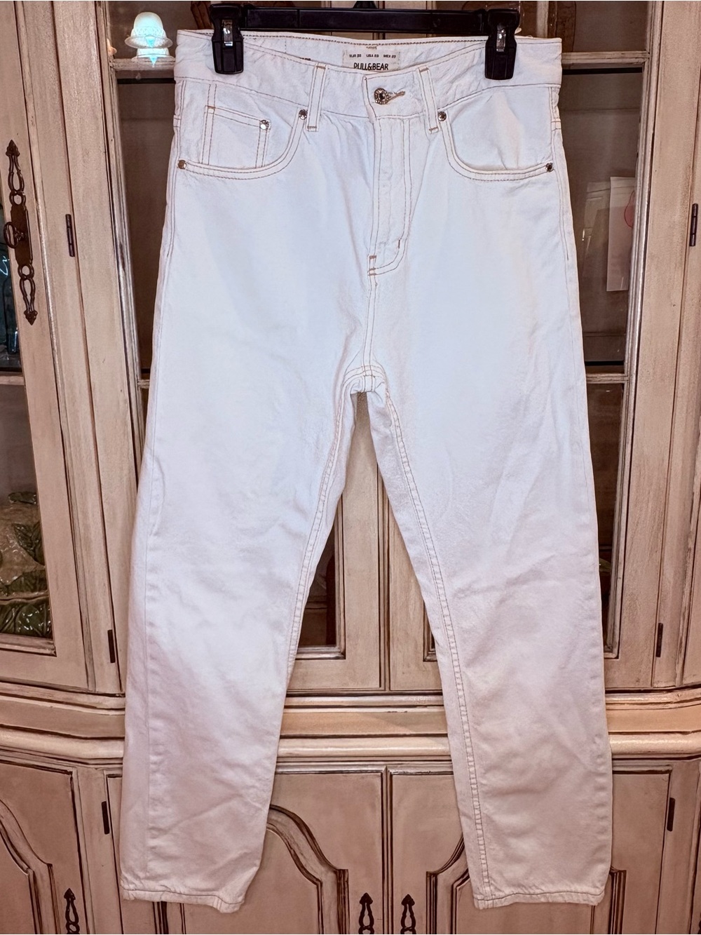 Pull&Bear Off-White Relaxed Jeans